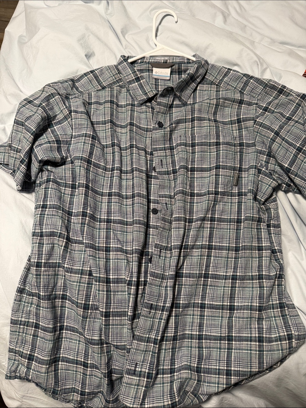 Columbia Men's Blue Gray Plaid Short-Sleeve Button-Down Shirt